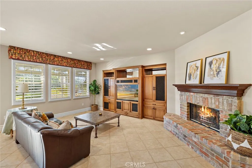 Additional image 75 of 61 Camino Lienzo, San Clemente, CA 92673