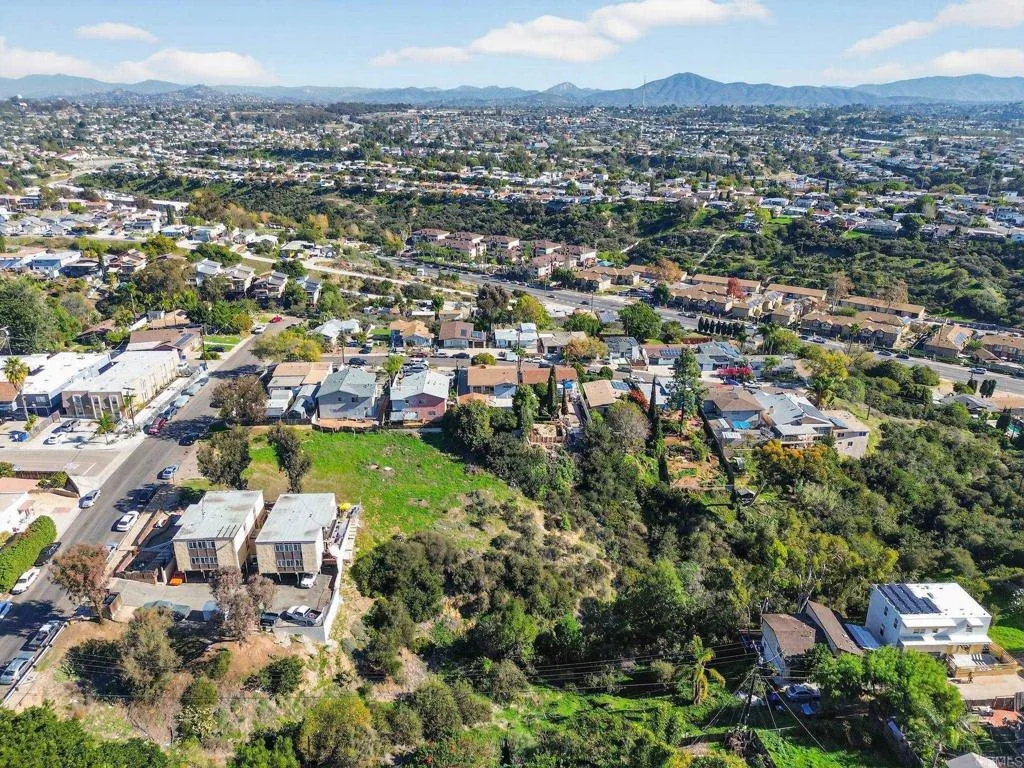 Additional image 43 of 2568 Roseview Place, San Diego, CA 92105