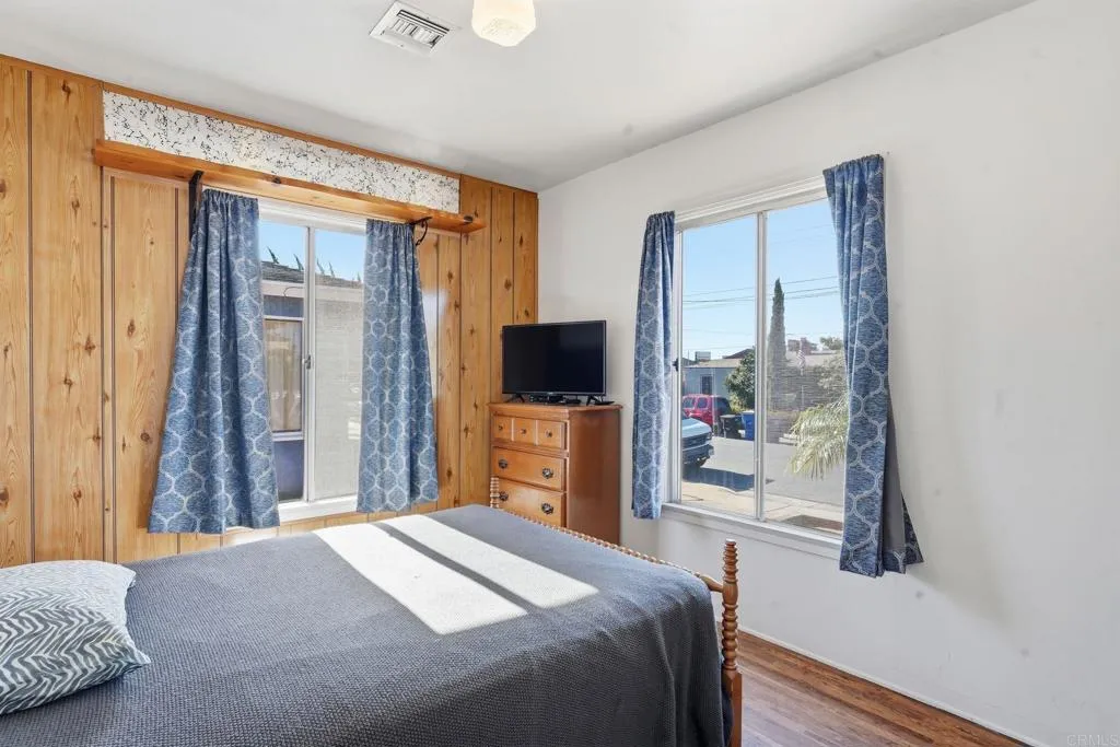 Additional image 18 of 215 Ash Avenue, Chula Vista, CA 91910