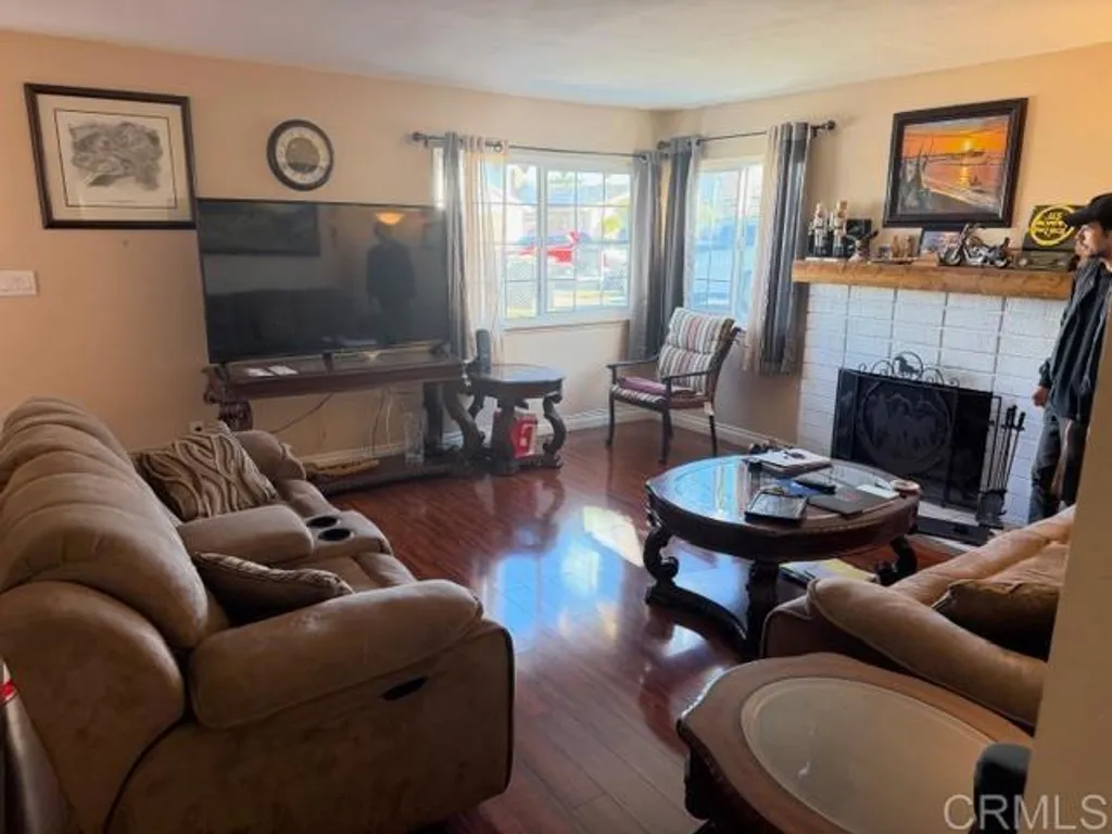 Additional image 6 of 7029 La Sena Ave, San Diego, CA 92114