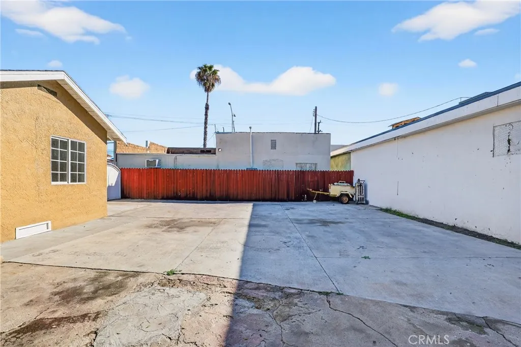 Additional image 77 of 806 W Spruce Street, Compton, CA 90220