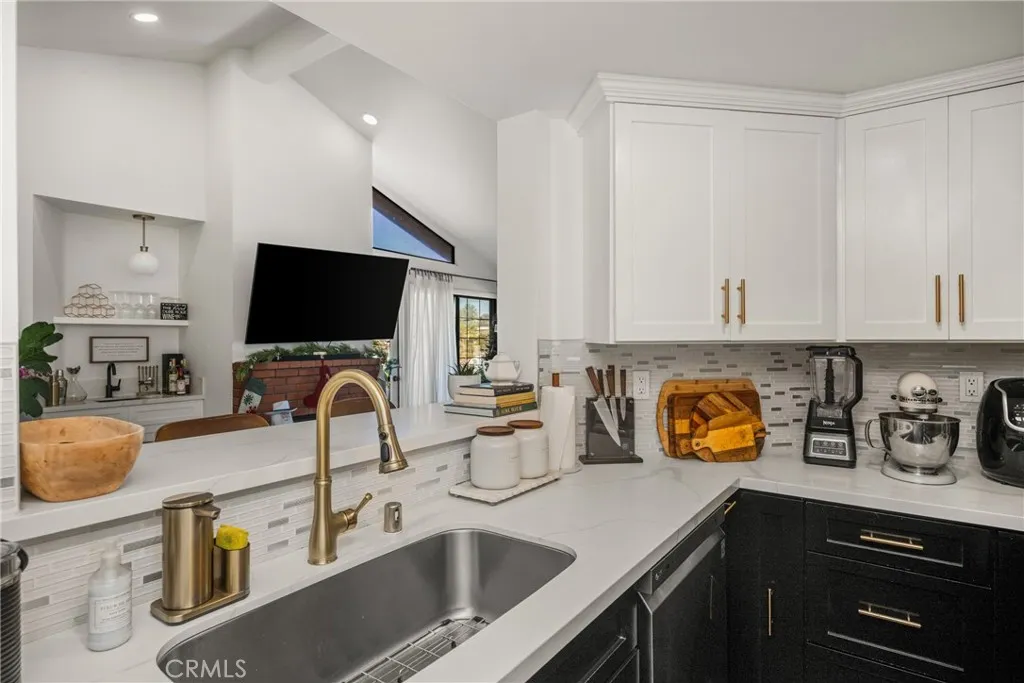 Additional image 72 of 27980 S Western Ave Unit 303, San Pedro, CA 90732