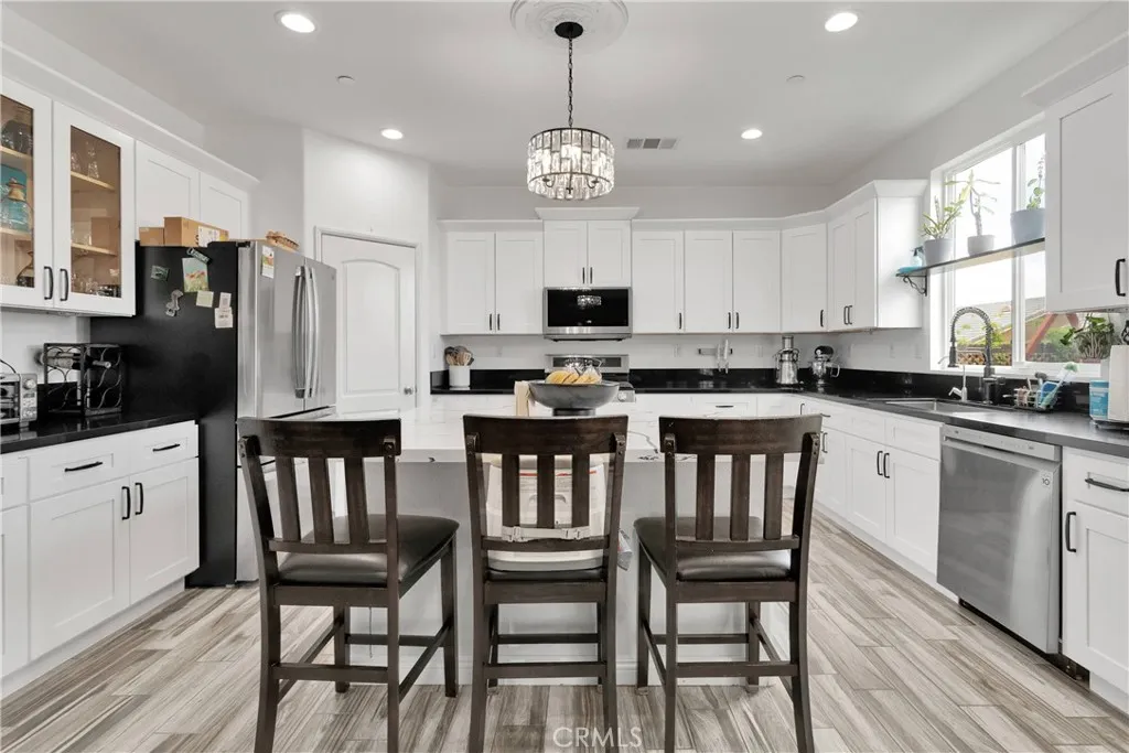 Additional image 56 of 13458 Snowdrop Court, Victorville, CA 92394