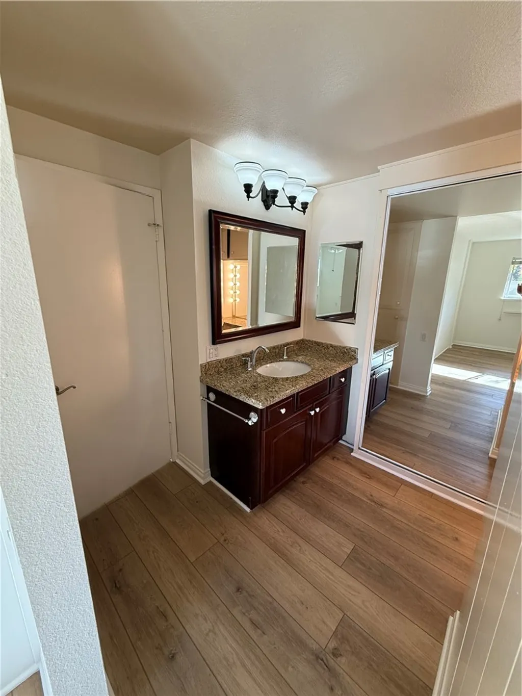 Additional image 13 of 682 Via Alhambra Unit P, Laguna Woods, CA 92637