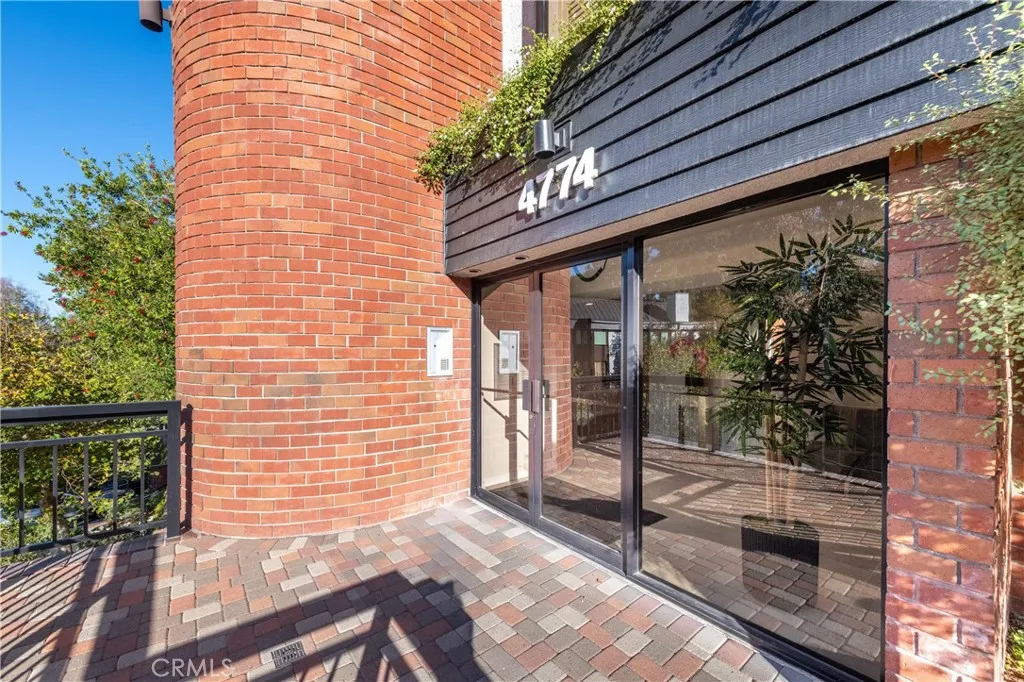 Additional image 4 of 4774 Park Encino Unit 206, Encino, CA 91436