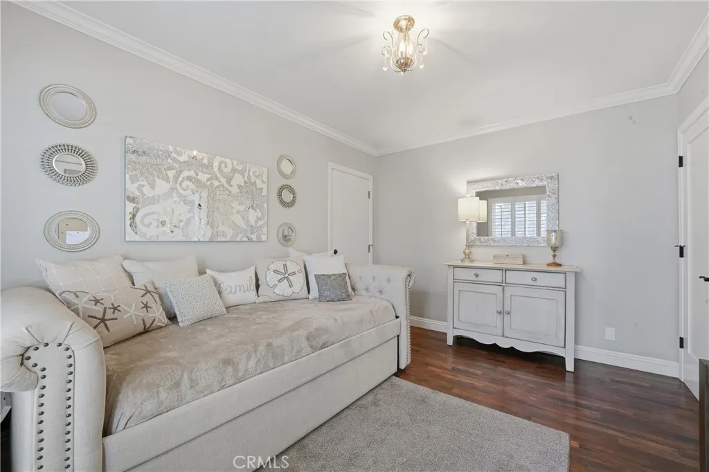 Additional image 88 of 5220 E El Roble, Long Beach, CA 90815