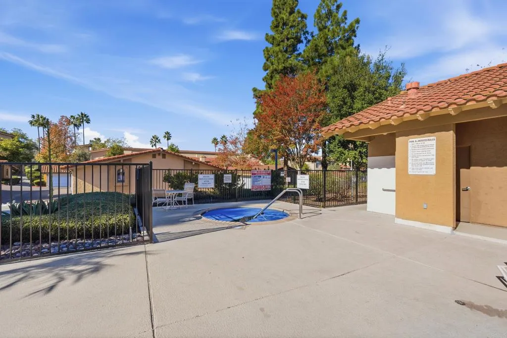 Additional image 43 of 12250 Corte Sabio Unit 2210, San Diego, CA 92128