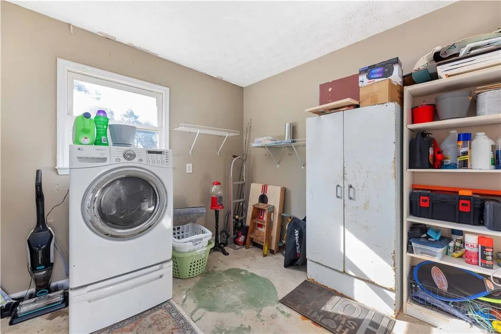 Additional image 17 of 16 Tigner Drive, Seale, AL 36875