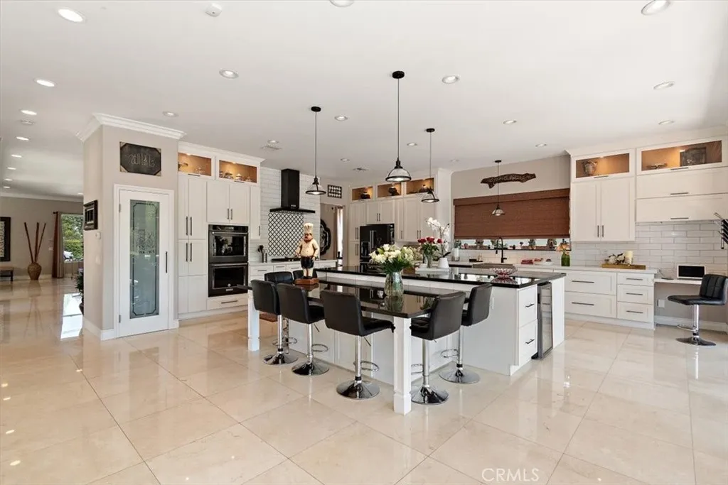 Additional image 101 of 2335 N San Antonio Avenue, Upland, CA 91784