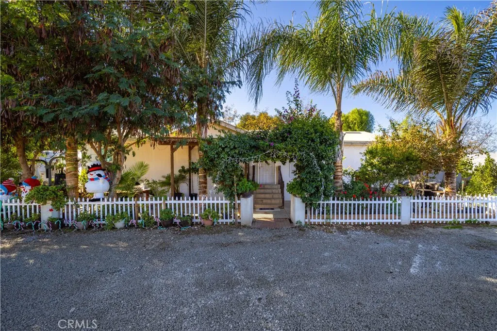 Additional image 22 of 22260 Deprad St, Perris, CA 92570