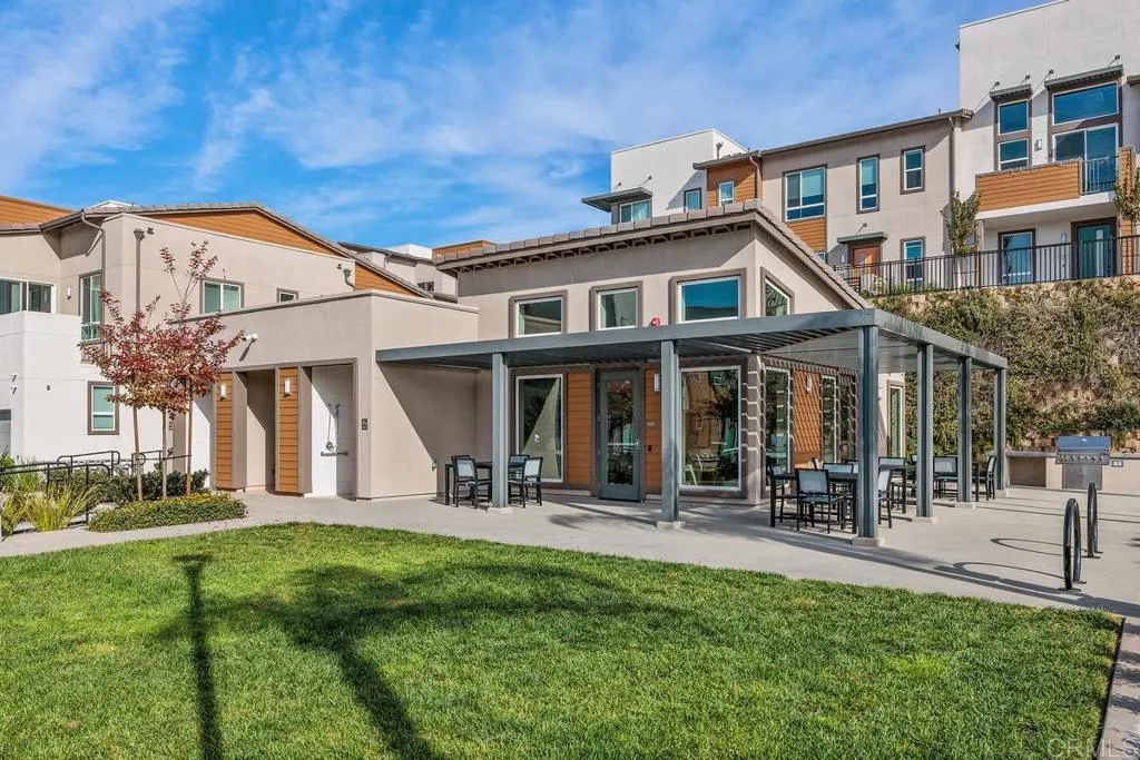 Additional image 73 of 1047 Arrowood Trail, Vista, CA 92081