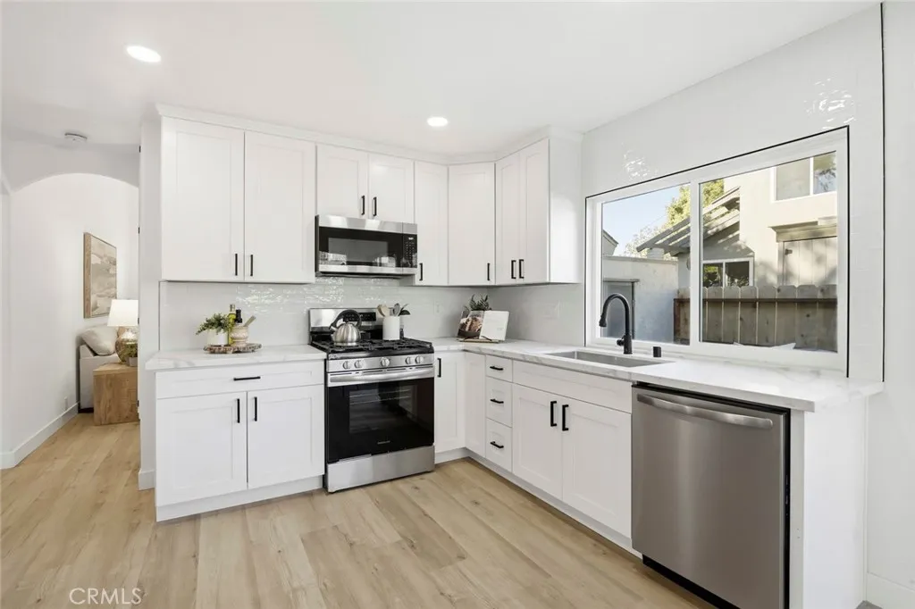 Additional image 40 of 10812 Lamentin Court, San Diego, CA 92124