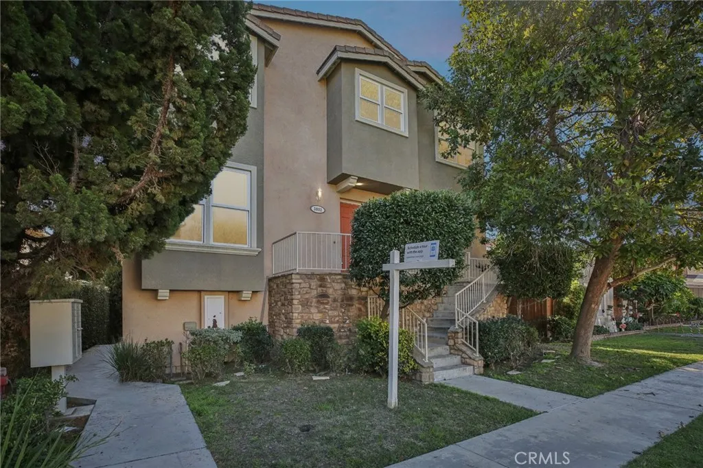 3802 Howard Ave, Los Alamitos, CA 90720