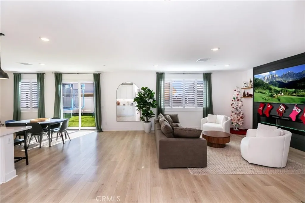 Additional image 56 of 33015 Chiffron Ln, Winchester, CA 92596