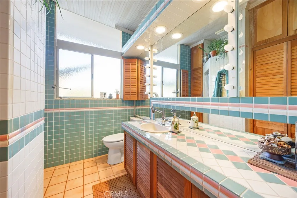 Additional image 11 of 2239 W Judith Ln, Anaheim, CA 92804