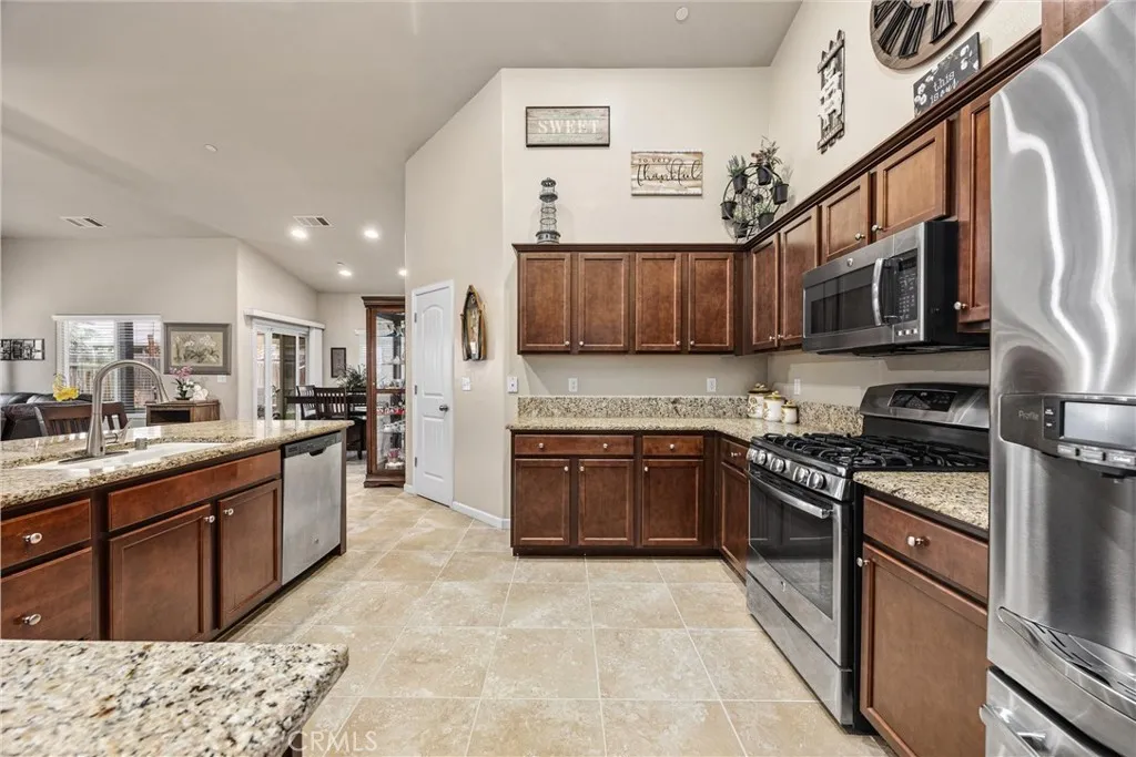 Additional image 16 of 5712 Biddeford St, Bakersfield, CA 93313