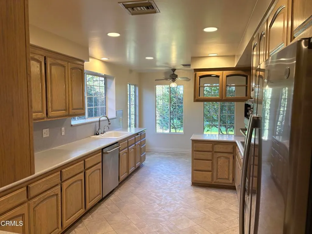 Additional image 33 of 1920 N Altadena Drive, Pasadena, CA 91107