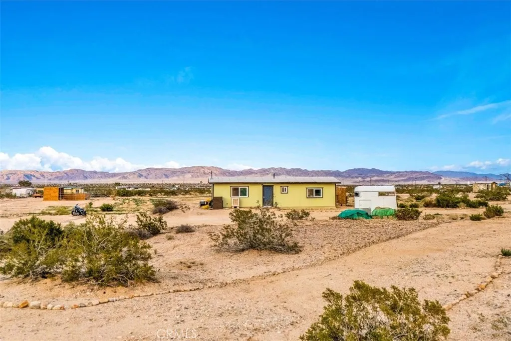 Additional image 35 of 67550 Del Oro, 29 Palms, CA 92277