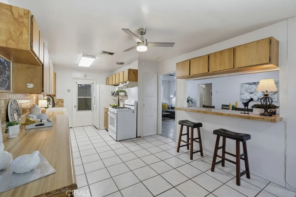 Additional image 20 of 11681 Wasco Rd, Garden Grove, CA 92841