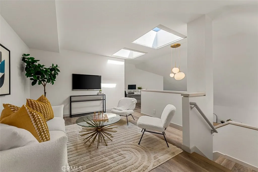 Additional image 51 of 93 Lehigh Aisle, Irvine, CA 92612