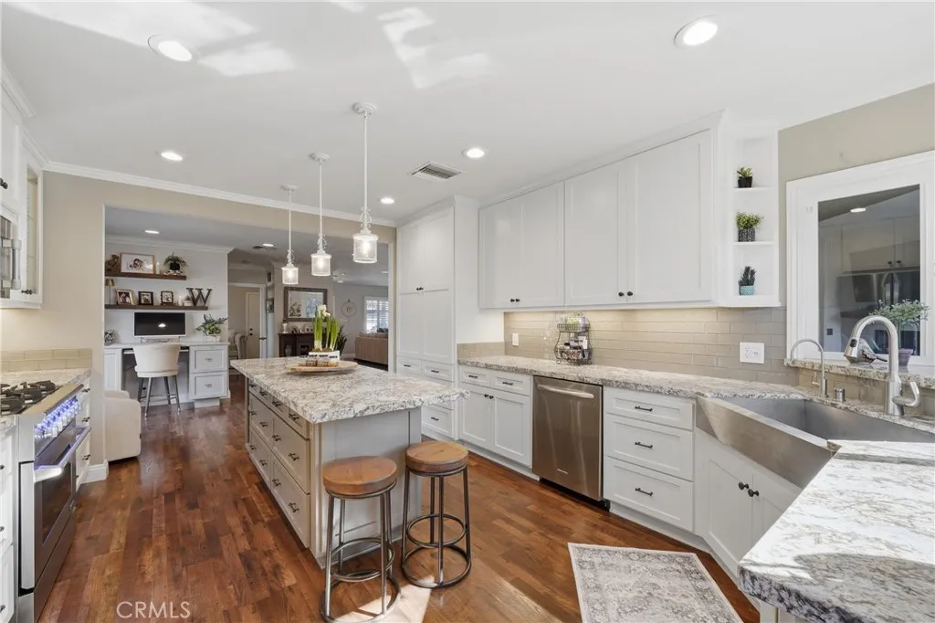 Additional image 81 of 5220 E El Roble, Long Beach, CA 90815