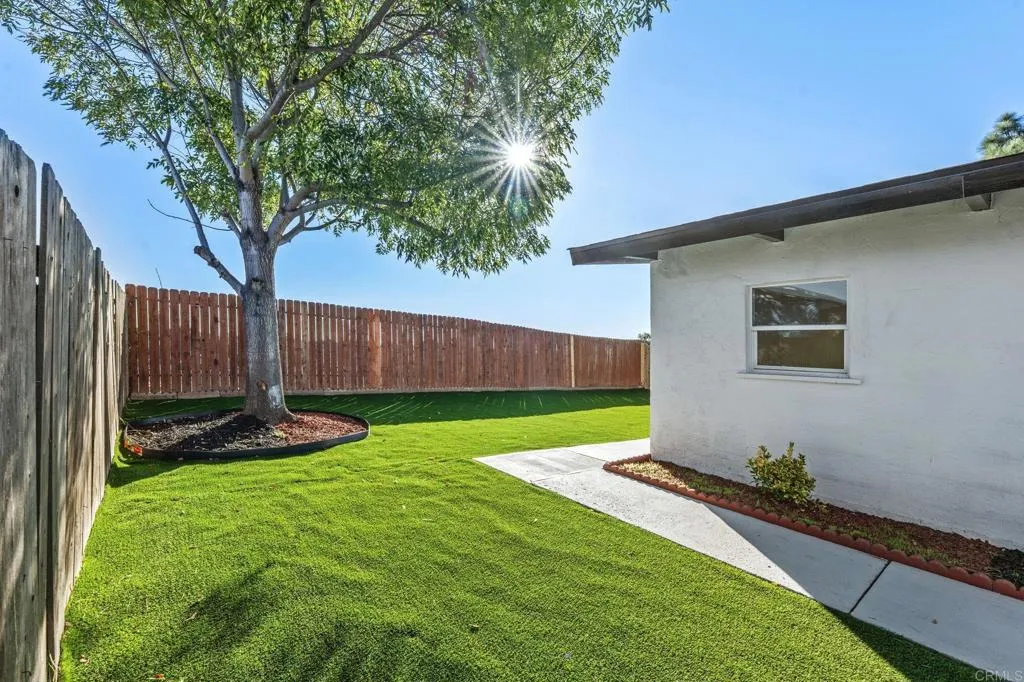 Additional image 33 of 5033 La Paz Dr, San Diego, CA 92113