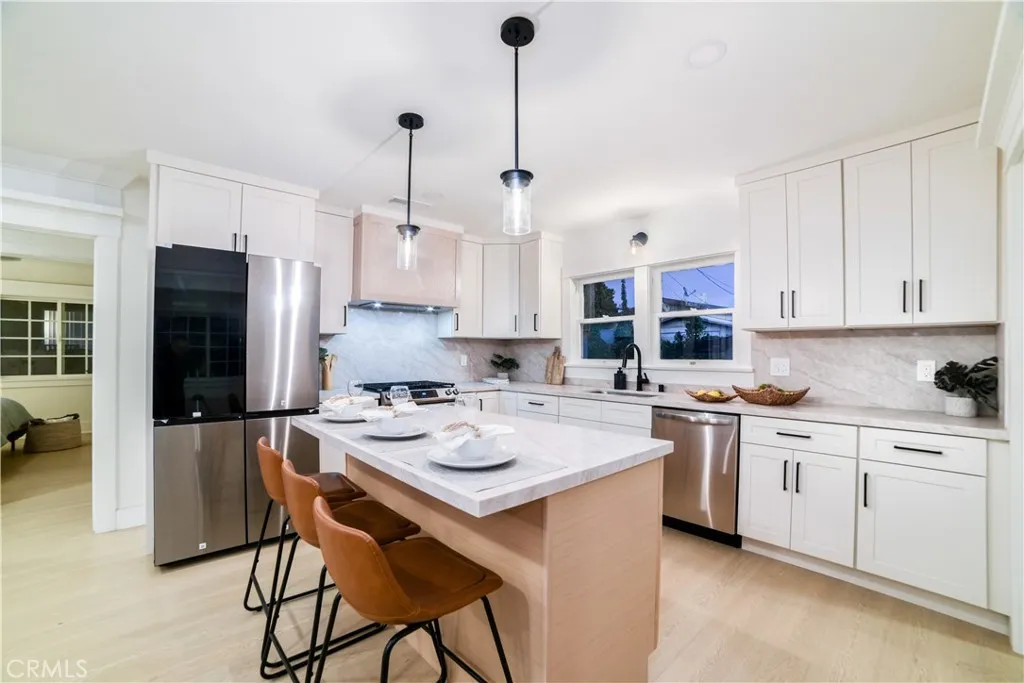 Additional image 14 of 748 N Kenmore Ave, Los Angeles, CA 90029