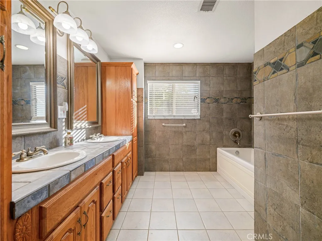 Additional image 109 of 11757 Serra Ave, Chino, CA 91710