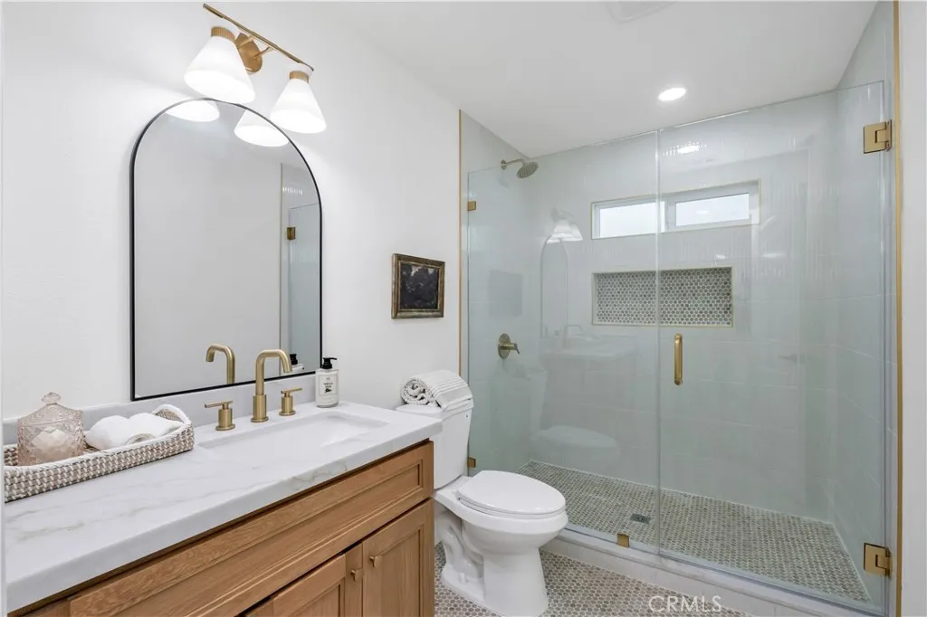 Additional image 4 of 834 W 95th St, Los Angeles, CA 90044