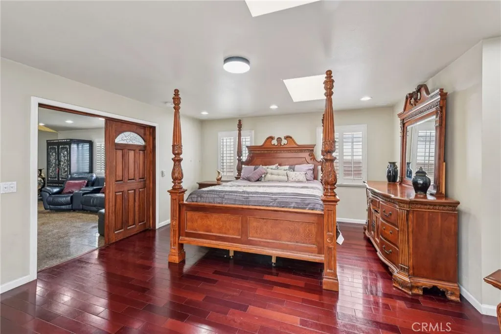 Additional image 51 of 13426 Crocker Street, Los Angeles, CA 90061