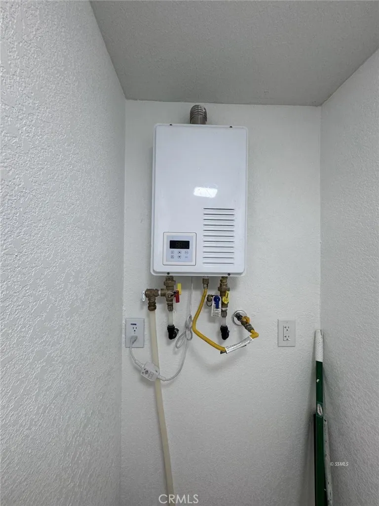 Additional image 43 of 3563 W Graaf, Ridgecrest, CA 93555