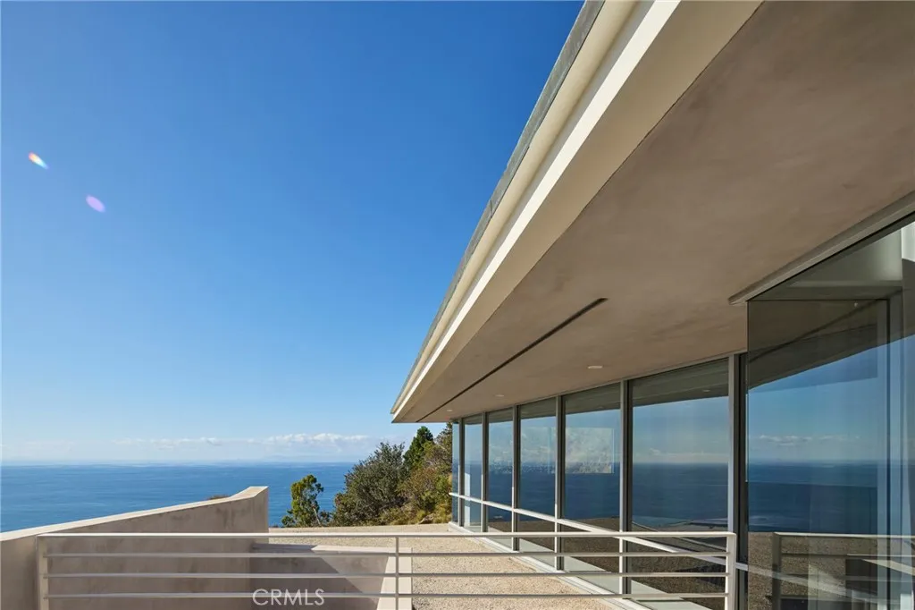 Additional image 3 of 704 Nyes Place, Laguna Beach, CA 92651