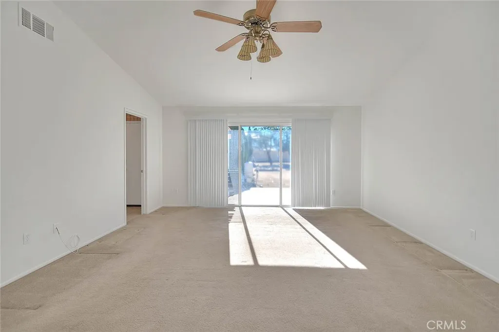 Additional image 88 of 19149 Catalina Rd, Apple Valley, CA 92308