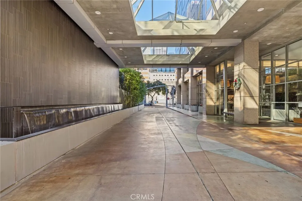 Additional image 44 of 801 S Grand Ave Unit 1611, Los Angeles, CA 90017