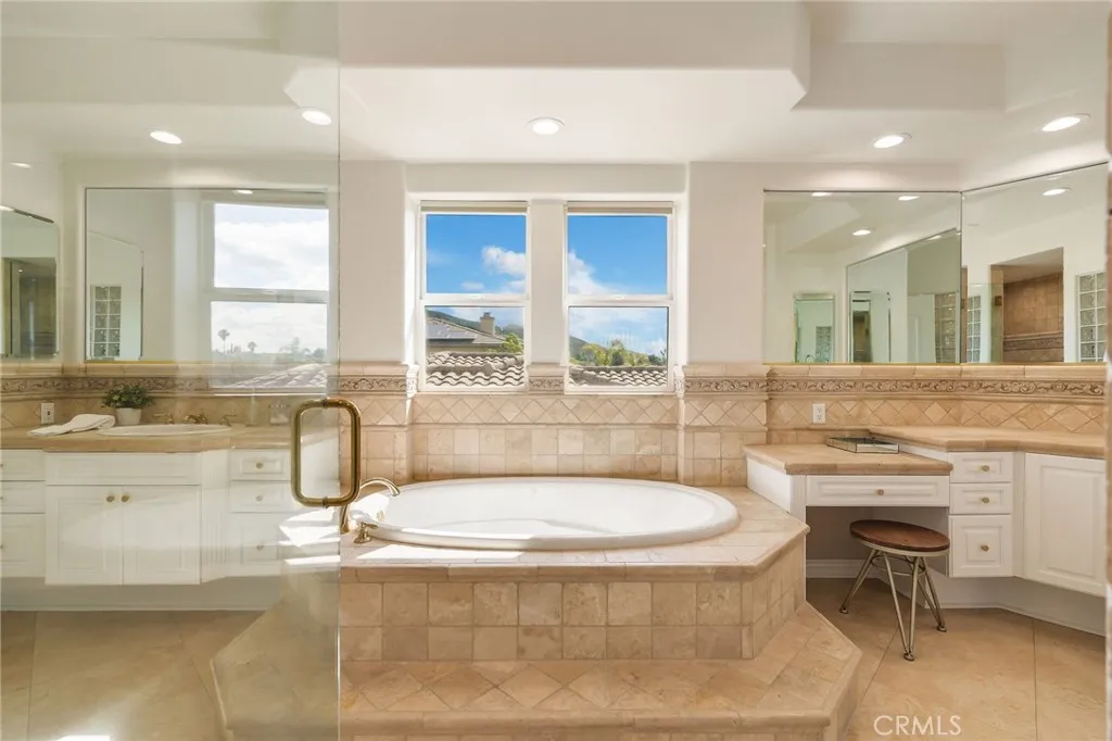 Additional image 36 of 20112 Via Cellini, Porter Ranch, CA 91326