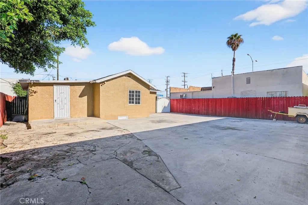 Additional image 31 of 806 W Spruce Street, Compton, CA 90220