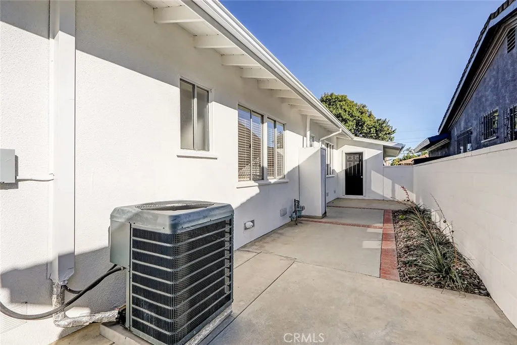 Additional image 80 of 13913 Spinning Ave, Gardena, CA 90249