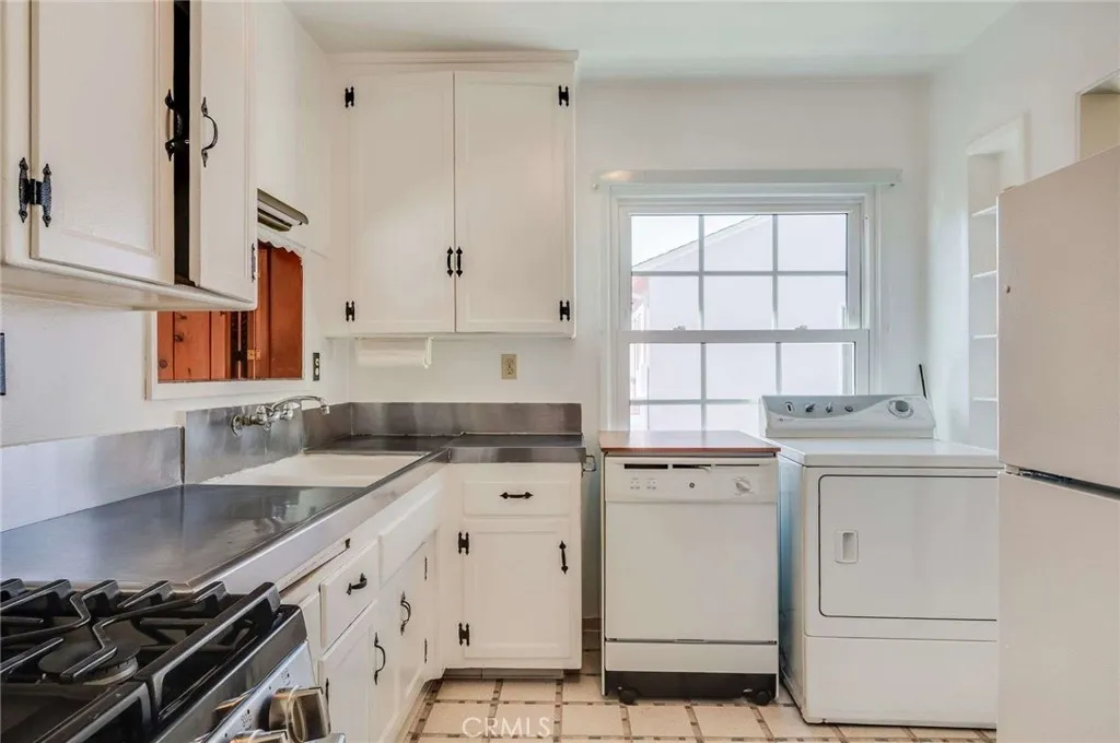 Additional image 13 of 2912 Allred St, Lakewood, CA 90712