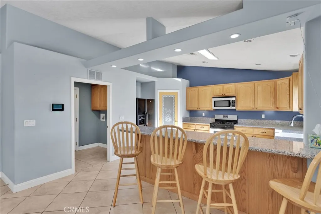 Additional image 10 of 14665 Echo Ln, Helendale, CA 92342