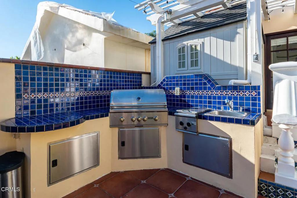 Additional image 114 of 1075 E Tujunga Avenue, Burbank, CA 91501