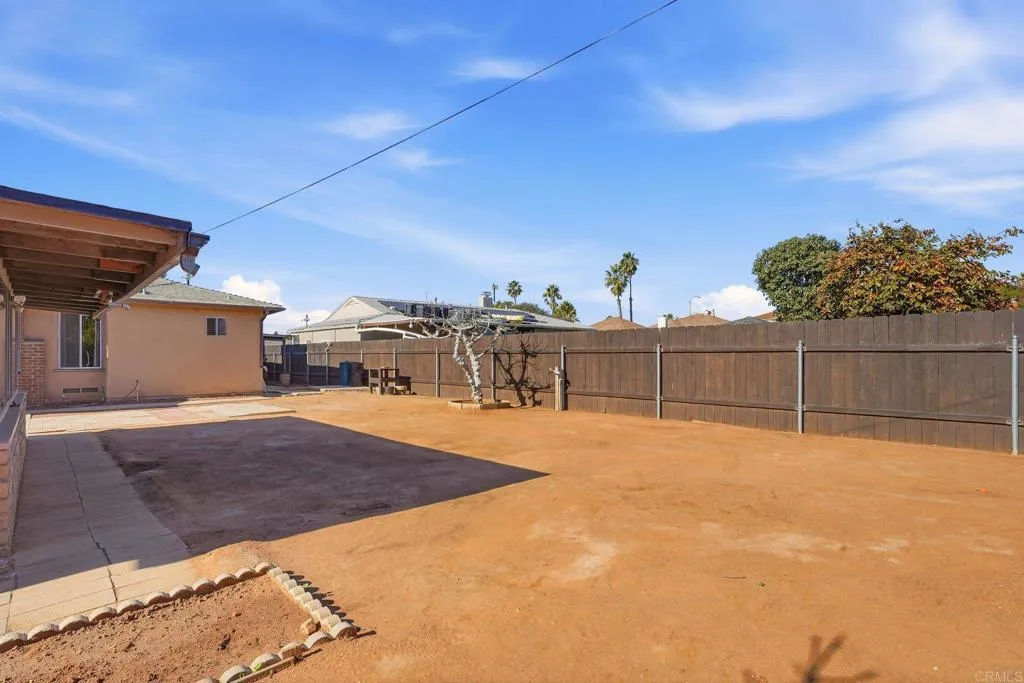 Additional image 76 of 215 Ash Avenue, Chula Vista, CA 91910