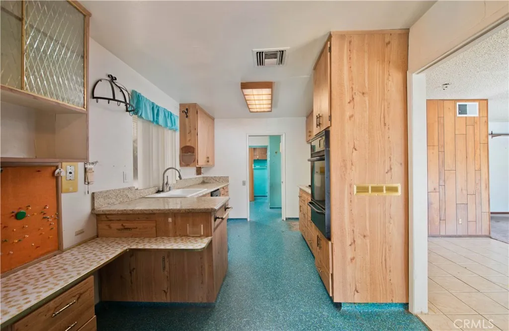 Additional image 12 of 24118 Highlander Drive, West Hills, CA 91307