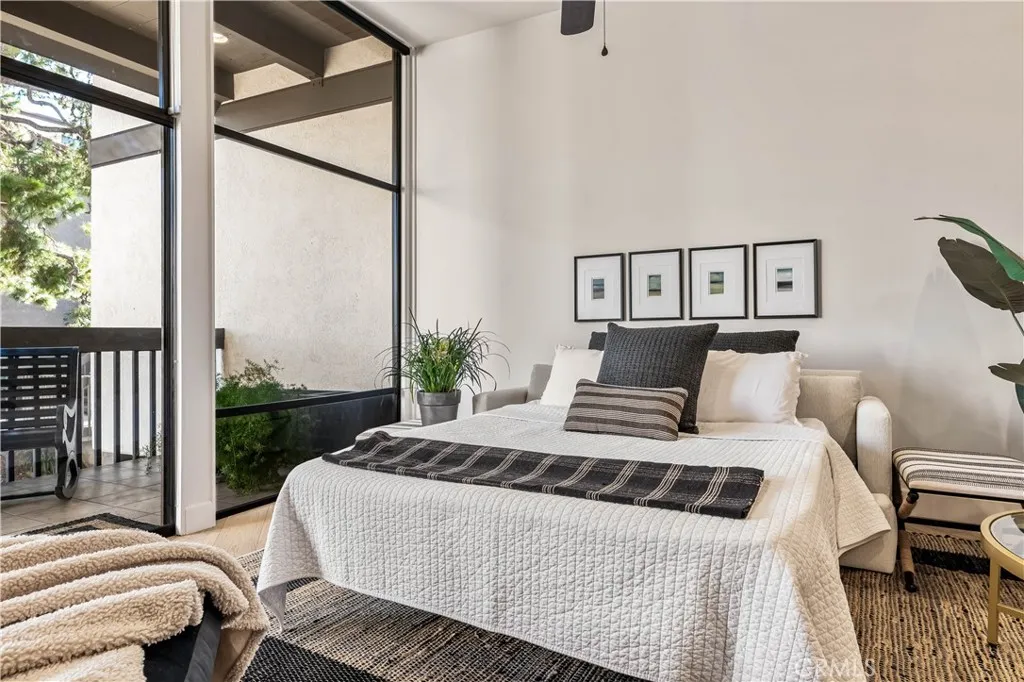 Additional image 19 of 6112 Marina Pacifica N, Long Beach, CA 90803