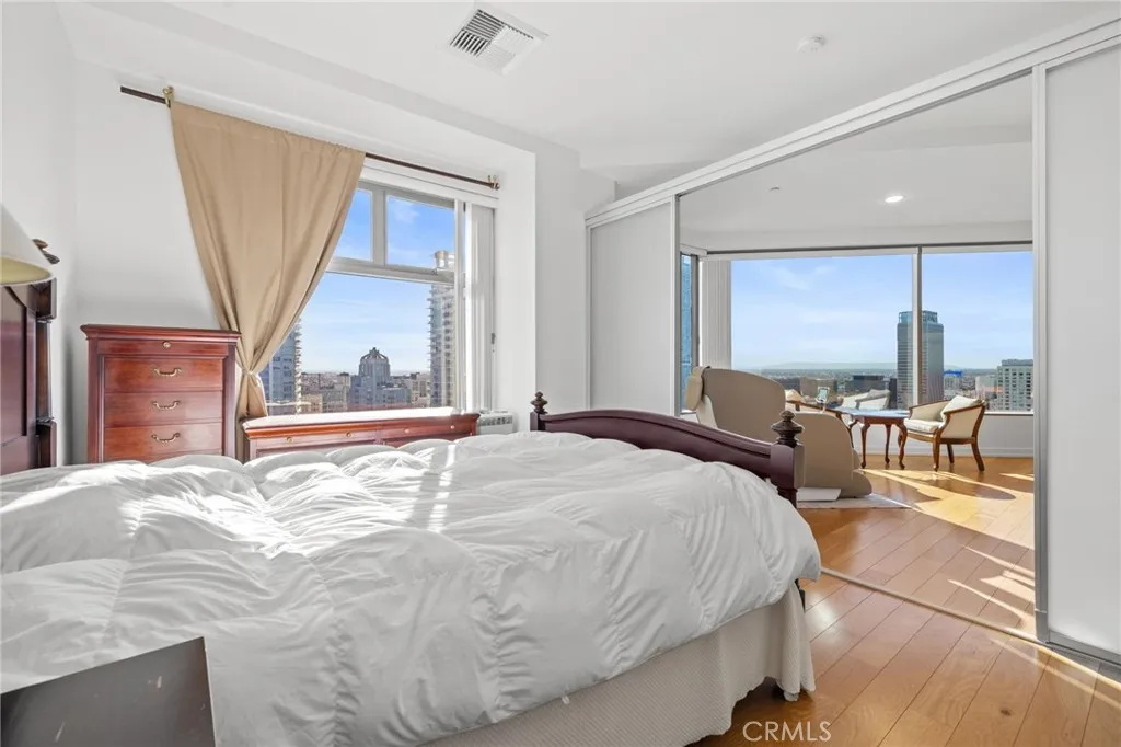 Additional image 32 of 801 S Grand Ave Unit 1611, Los Angeles, CA 90017