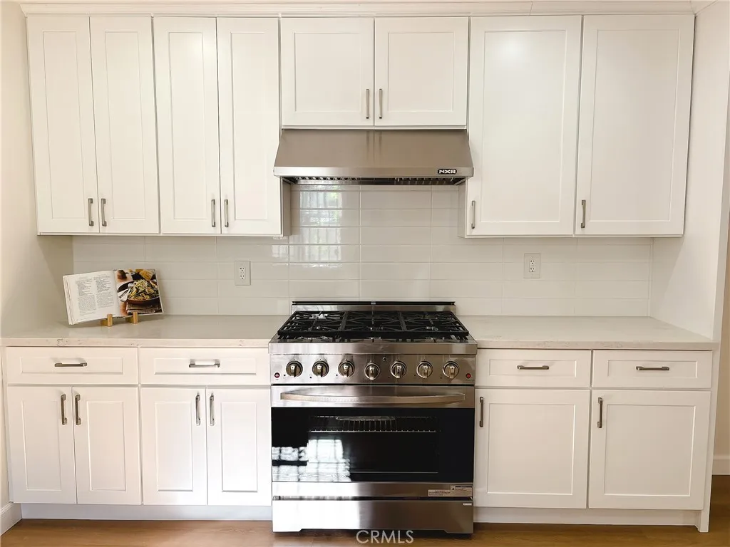 Additional image 14 of 6515 Cimarron, Los Angeles, CA 90047