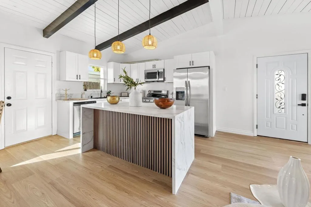 Additional image 50 of 5033 La Paz Dr, San Diego, CA 92113