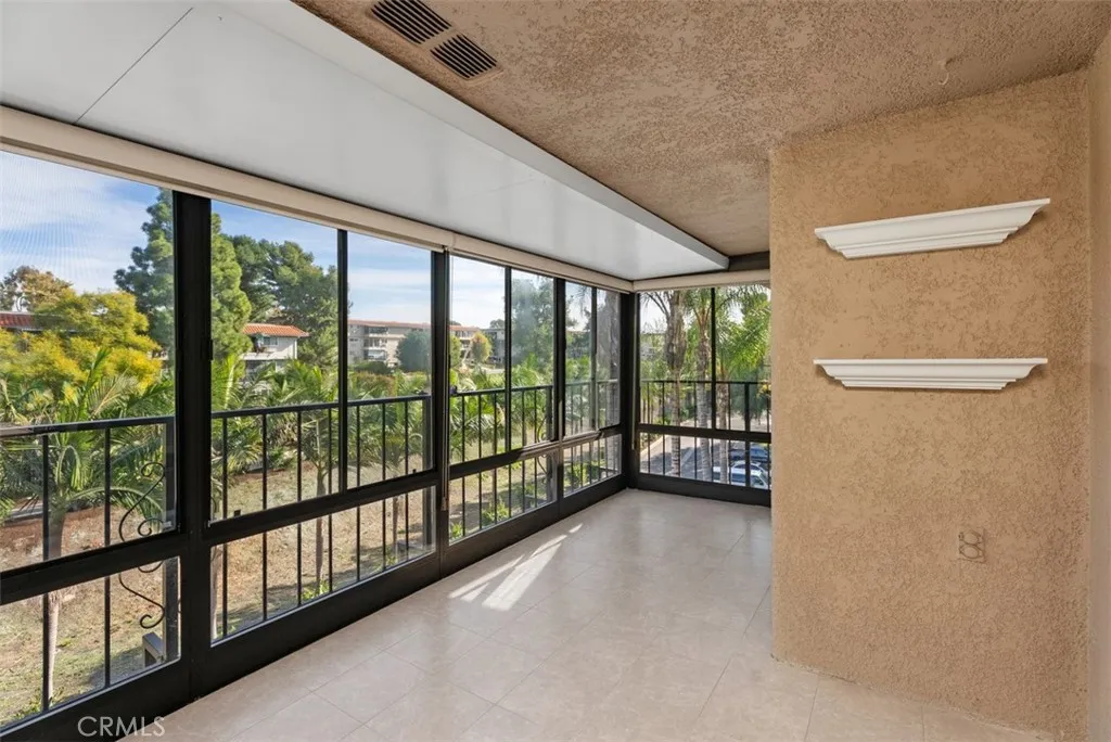 Additional image 13 of 2392 Via Mariposa W Unit 3B, Laguna Woods, CA 92637