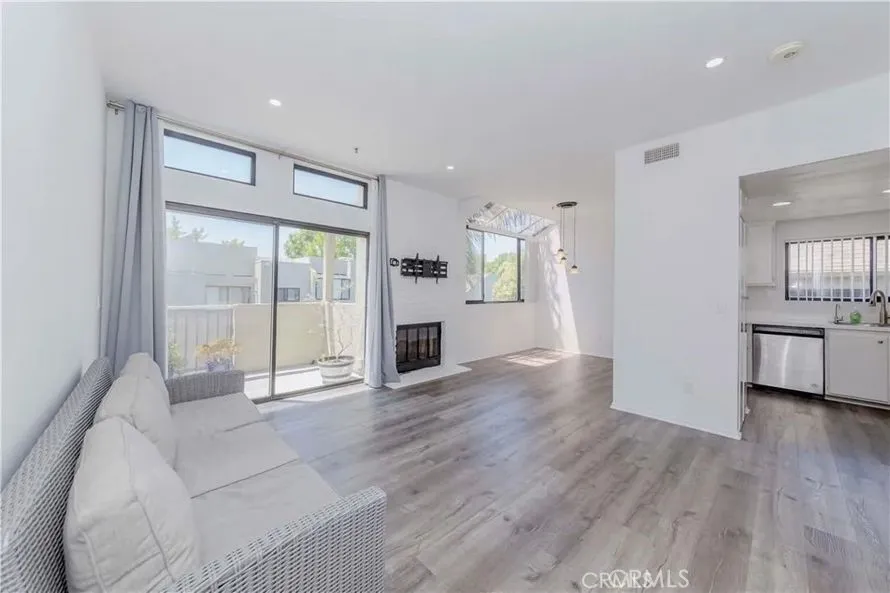 Additional image 35 of 17722 Sergio Cir Unit 203, Huntington Beach, CA 92647