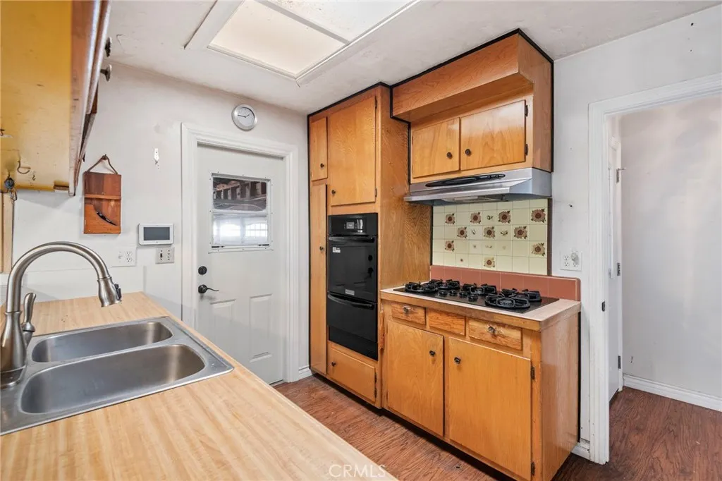 Additional image 42 of 3096 Warren Lane, Costa Mesa, CA 92626