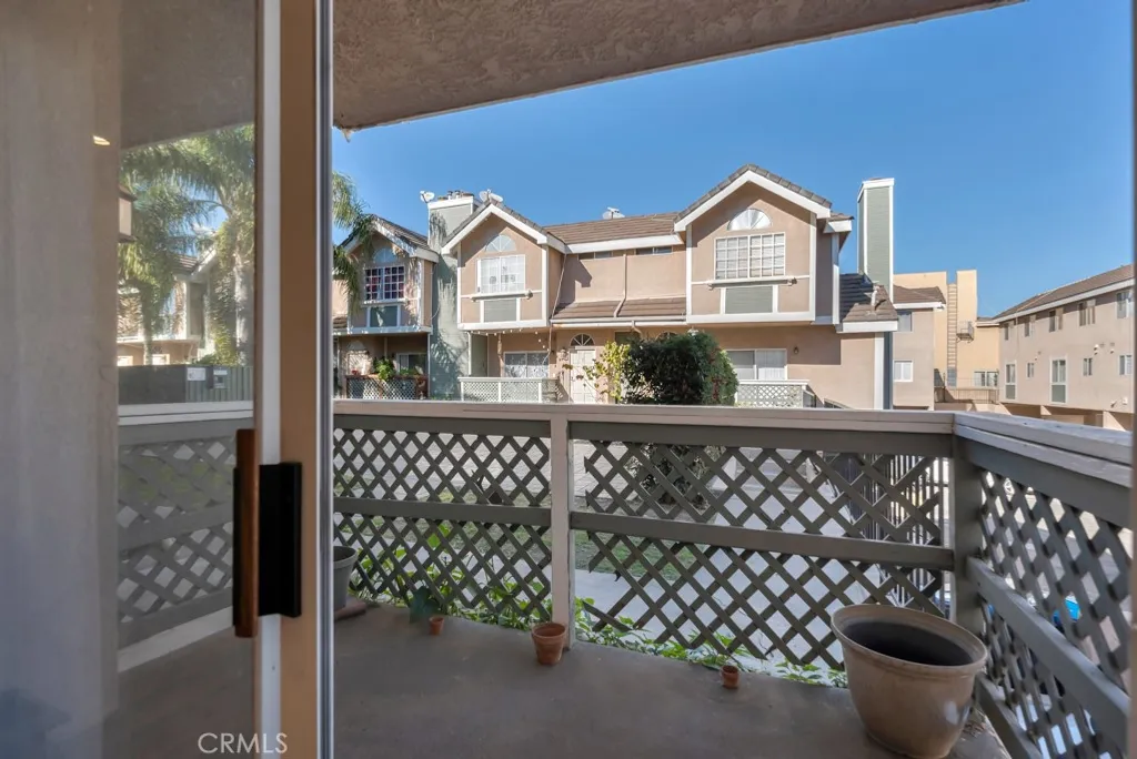 Additional image 35 of 8958 Burnet Avenue Unit E6, North Hills, CA 91343